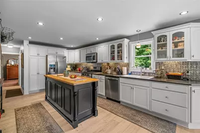 295 Straube Ave, Baden, PA 15005 - Photo 26