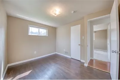 110 Clearfield Pl, Pittsburgh, PA 15204 - Photo 12