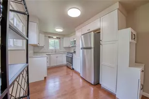 110 Clearfield Pl, Pittsburgh, PA 15204 - Photo 6