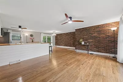 5043 Ozark Dr, Pittsburgh, PA 15239 - Photo 6