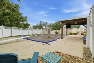 1009 Deerfield Dr, Elizabeth Twp/Boro, PA 15037 - Photo 36