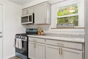 111 Victoria Dr, Pittsburgh, PA 15202 - Photo 14