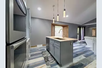 3319 Carriage Cir, Murrysville, PA 15632 - Photo 6