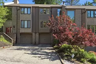 502 Cherry Ct, Ross Twp, PA 15237 - Photo 1
