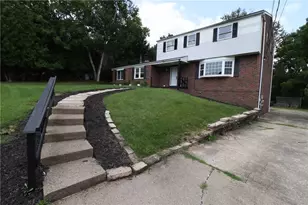 50 Ridgecrest Dr, Pittsburgh, PA 15235 - Photo 2