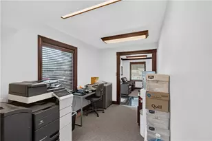 7240 McKnight Rd, Ross Twp, PA 15237 - Photo 24