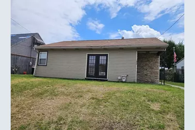 1433 Washington Blvd, Port Vue, PA 15133 - Photo 1