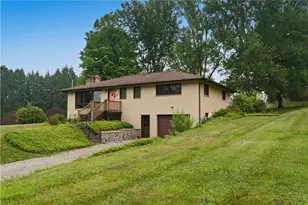 109 Beacon Rd, Penn Township, PA 16053 - Photo 1