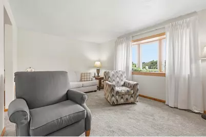 600 Calvert Ave, Pittsburgh, PA 15227 - Photo 8