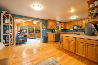 153 Skyview Dr, Unity Township, PA 15601 - Photo 12