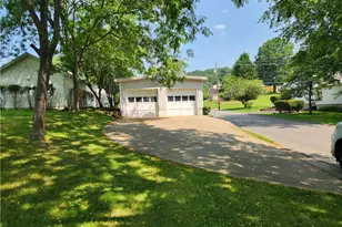798 Race St, Franklin Township, PA 15370 - Photo 4