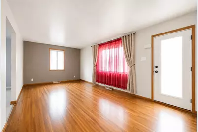 147 College Ave, Pittsburgh, PA 15239 - Photo 4