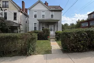 1031 Tyndall St, Pittsburgh, PA 15204 - Photo 2