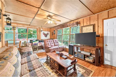 627 E Lakeview Rd, Henry Clay Township, PA 15424 - Photo 26