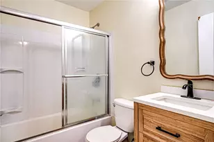 1227 McCabe Ave, Coraopolis, PA 15108 - Photo 18