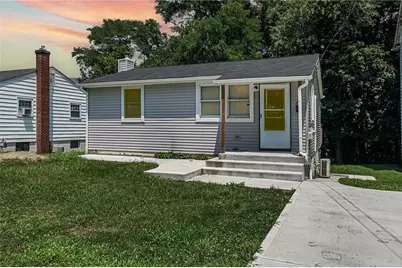 1227 McCabe Ave, Coraopolis, PA 15108 - Photo 1