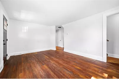 10 McNary St, Houston, PA 15342 - Photo 10