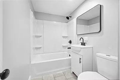 10 McNary St, Houston, PA 15342 - Photo 18