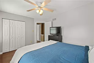 1129 Meadowbrook Dr, Canonsburg, PA 15317 - Photo 26