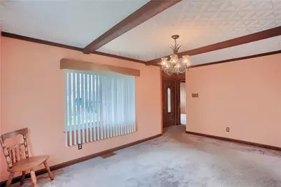 108 Hazen Ave, Ellwood City, PA 16117 - Photo 24