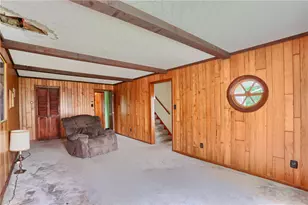 108 Hazen Ave, Ellwood City, PA 16117 - Photo 26
