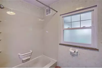 108 Hazen Ave, Ellwood City, PA 16117 - Photo 22