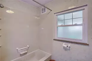108 Hazen Ave, Ellwood City, PA 16117 - Photo 22