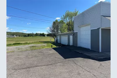 2530 Wampum Rd, Wayne Township, PA 16157 - Photo 2