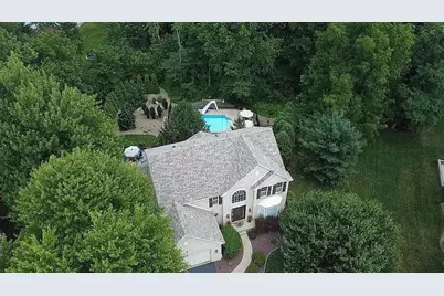 3283 Hidden Brooke Ct, Neshannock Township, PA 16105 - Photo 2