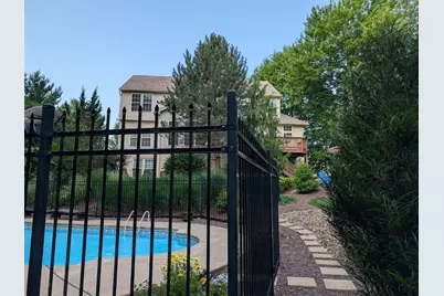3283 Hidden Brooke Ct, Neshannock Township, PA 16105 - Photo 4