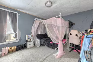 218 N 4th St, Jeannette, PA 15644 - Photo 10
