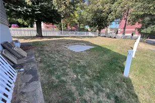1875 Linton St, Pittsburgh, PA 15219 - Photo 22