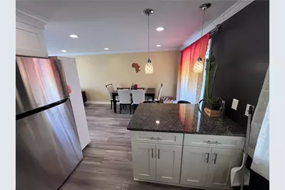 1875 Linton St, Pittsburgh, PA 15219 - Photo 12