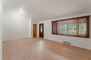 807 Sleepy Hollow Rd, Pittsburgh, PA 15234 - Photo 10