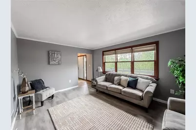 2500 Red Oak Dr, Banksville/Westwood, PA 15220 - Photo 8