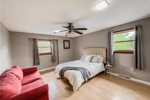 2500 Red Oak Dr, Banksville/Westwood, PA 15220 - Photo 24