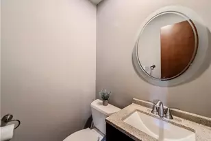 2500 Red Oak Dr, Banksville/Westwood, PA 15220 - Photo 20