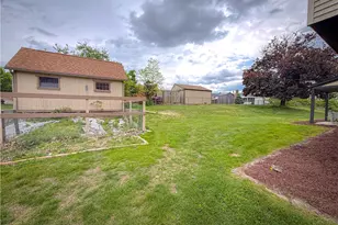 2500 Red Oak Dr, Banksville/Westwood, PA 15220 - Photo 32