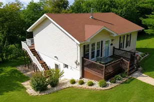 1551 Weddell Rd, Elizabeth Twp/Boro, PA 15037 - Photo 4