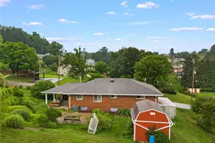 413 Atwood Dr, Rostraver, PA 15012 - Photo 24