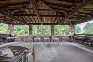 448 Rainier Dr, Pittsburgh, PA 15239 - Photo 6