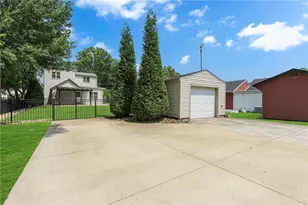807 Market St, Bridgewater, PA 15009 - Photo 22