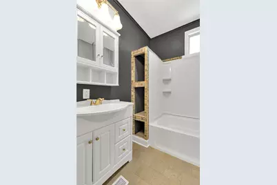 807 Market St, Bridgewater, PA 15009 - Photo 14
