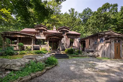121 Creek Rd, Penn Township, PA 16053 - Photo 2