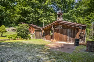 121 Creek Rd, Penn Township, PA 16053 - Photo 28
