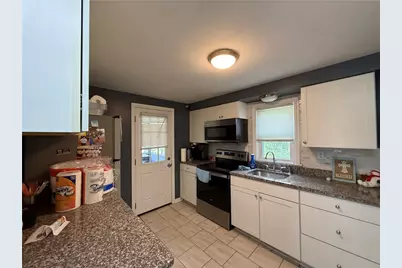 5462 Library Rd, Bethel Park, PA 15102 - Photo 6
