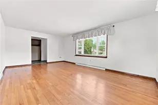 125 W Rockenstein Ave, Twp of But SW, PA 16001 - Photo 6