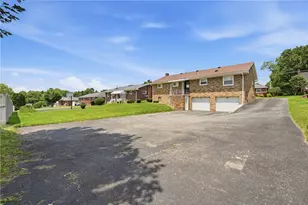 125 W Rockenstein Ave, Twp of But SW, PA 16001 - Photo 24