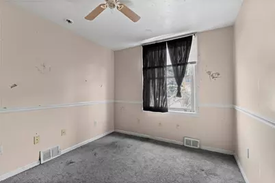 533 Woodward Ave, Stowe Township, PA 15136 - Photo 10