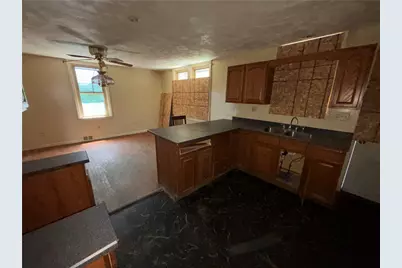 533 Woodward Ave, Stowe Township, PA 15136 - Photo 10